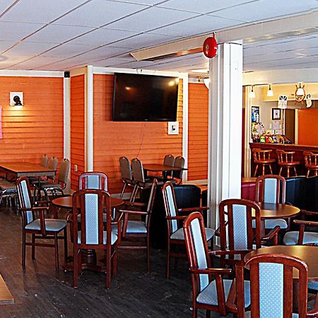 Anchor Inn Hotel And Suites Твиллингейт Экстерьер фото